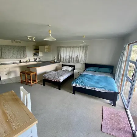 Familyroomwithbathroom2Aldult (Adults Only)